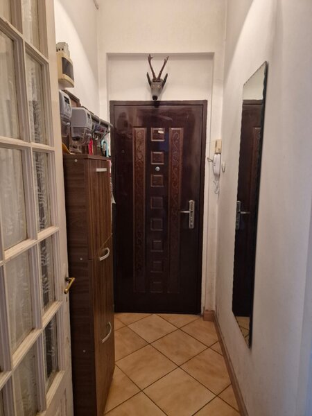 Tineretului, de vanzare apartament 2 camere, decomandat, 55 mp utili, parter